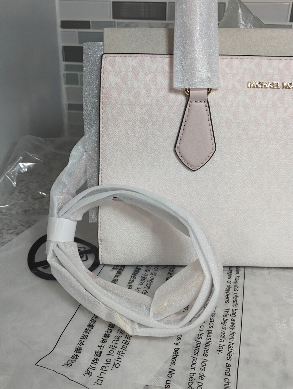 Michael Kors Sheila Medium Ombré Signature Logo Satchel (Powder Blush) - Picture 8 of 14